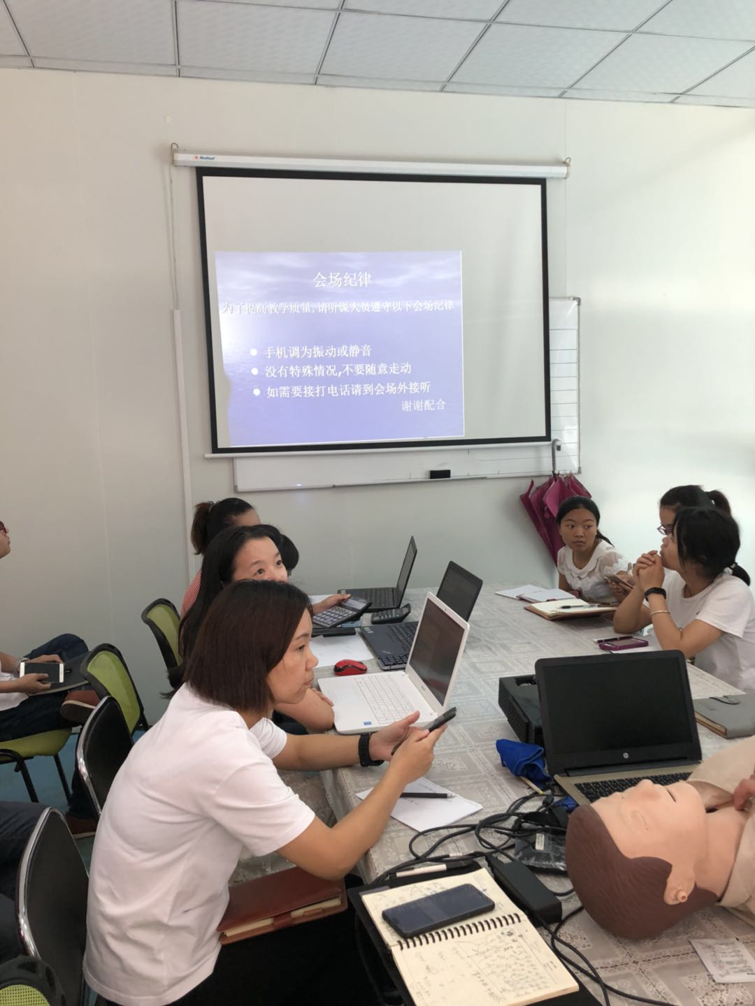 邵阳亚丰金属制造有限责任公司近期開展了一系列安全教育培訓